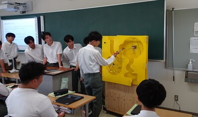 E17